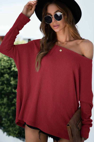 Boat Neckline Loose Knitted Blouse